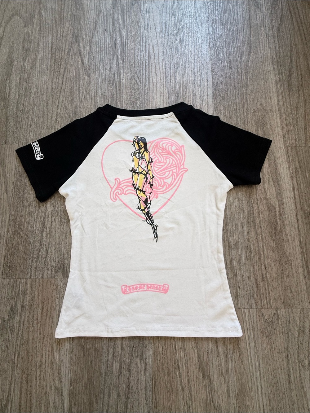 Deadly Doll Raglan Tee - Women’s Streetwear Tee – Black & White with Pink Print - Picture 2 of 7